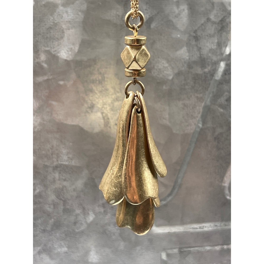 Lucky Brand Gold Tone Tiered Petal Pendant Long Wheat Chain Necklace Boho